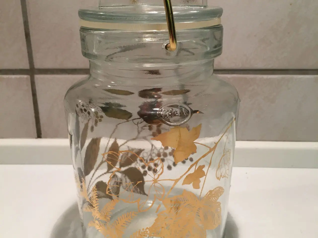 Billede 2 - Ole Palsby glas med guld deco.