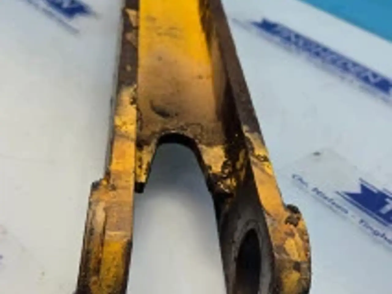 Billede 13 - New Holland LB115B Forbidelsesstang 85804513