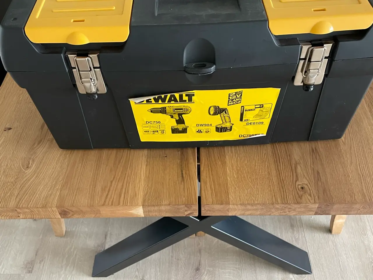 Billede 4 - DeWalt værktøjskasse