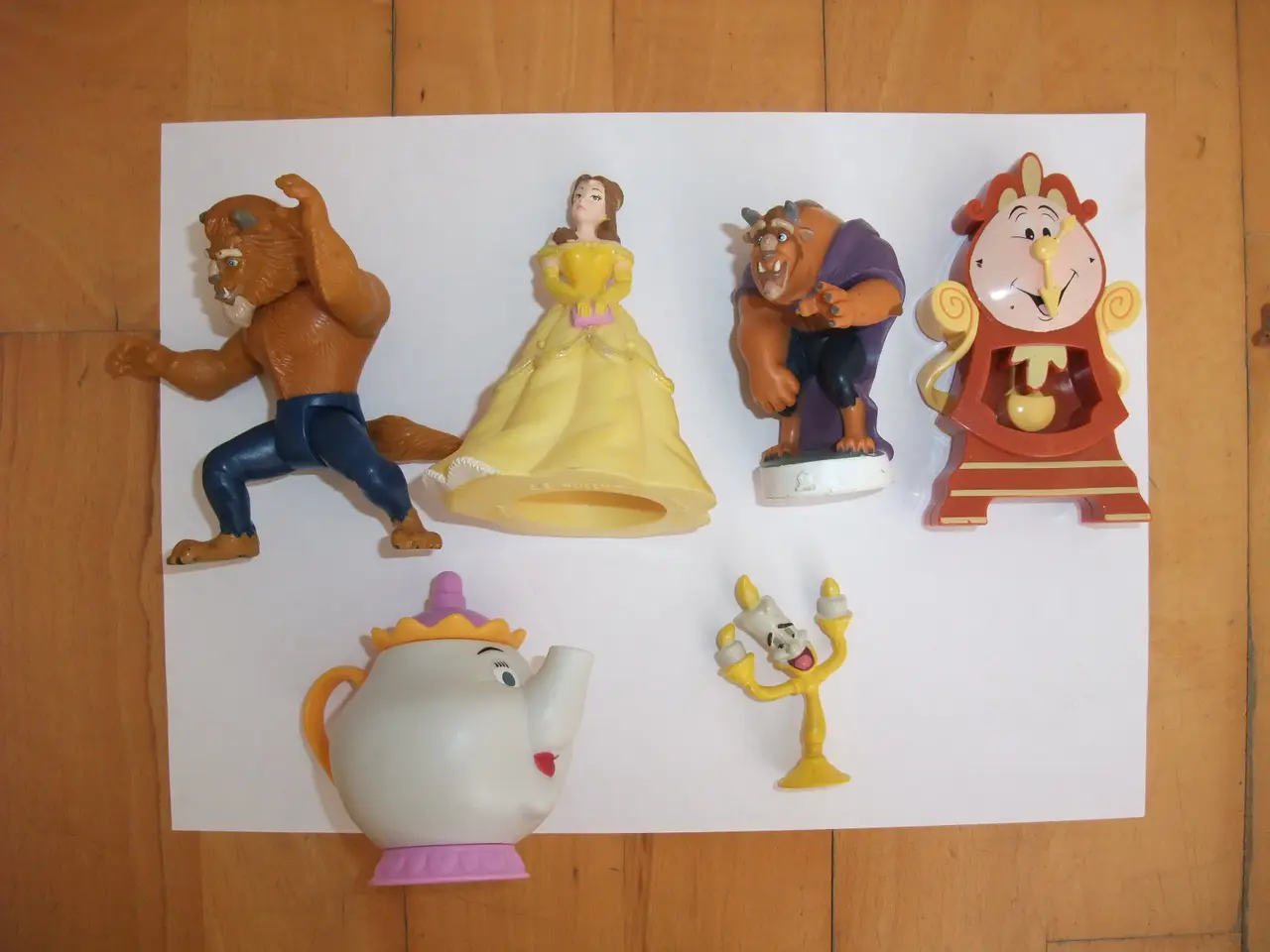 Billede 2 - Skønheden og Udyret Figurer