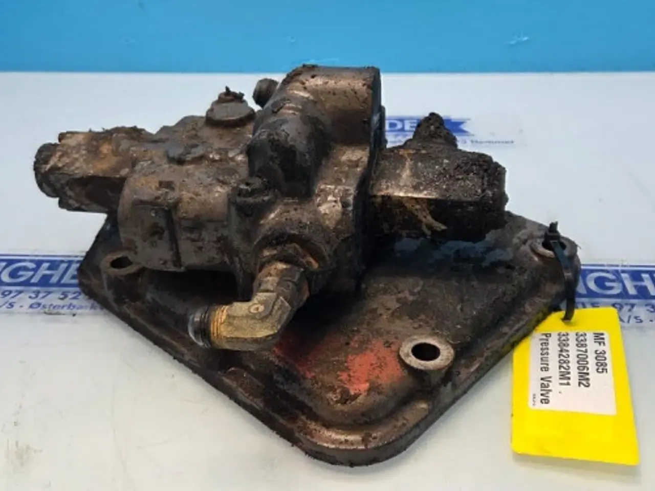 Billede 11 - Massey Ferguson 3085 Trykventil 3387006M2