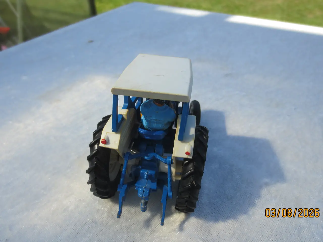 Billede 12 - 3 stk Modeltraktor MF-Deutz - Ford