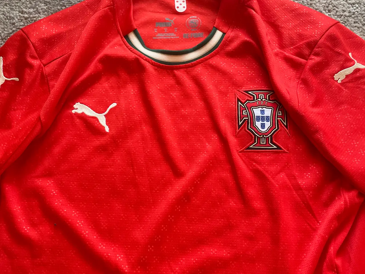 Billede 2 - Porrtugal fodbold trøje 