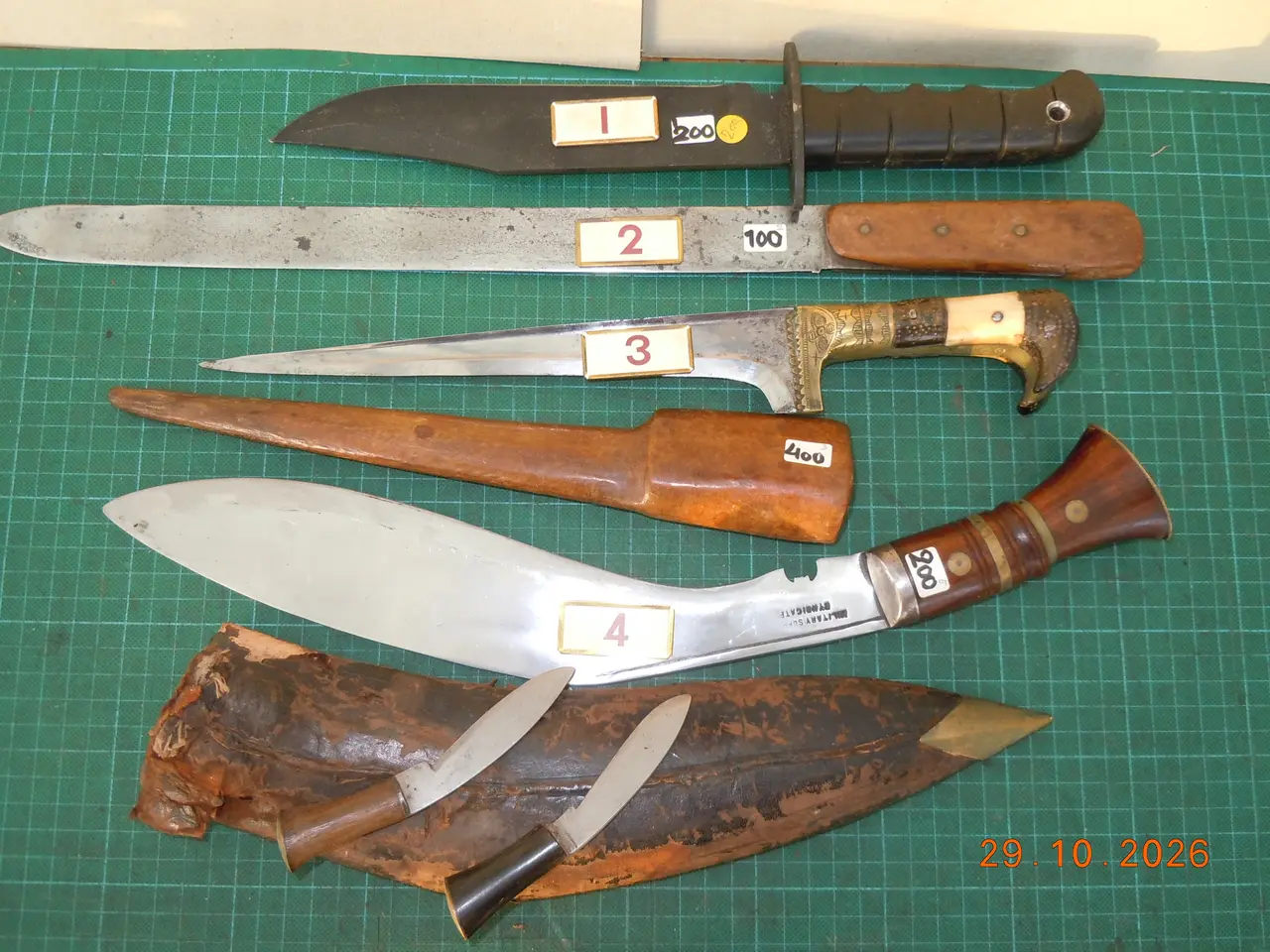 Billede 1 - Knive og dolke til samling.