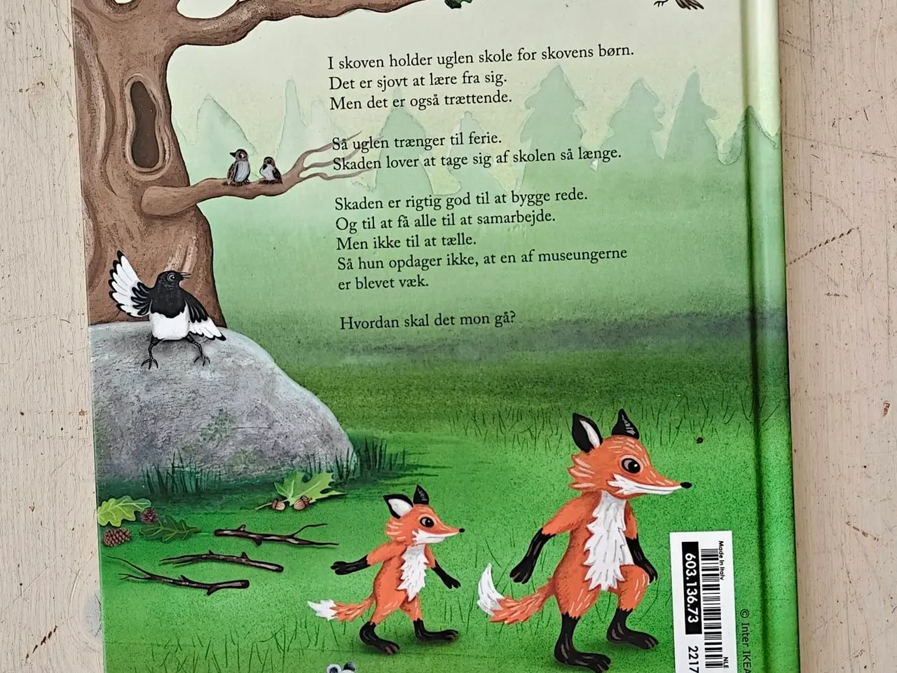 Billede 2 - Børnebog "Uglen tager ferie"
