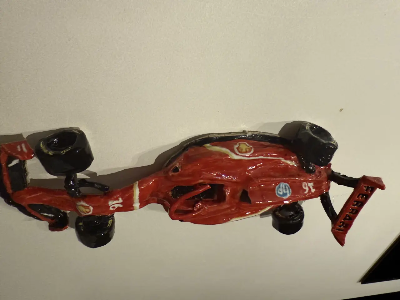 Billede 3 - Formel 1 bil, Ferrari i keramik 