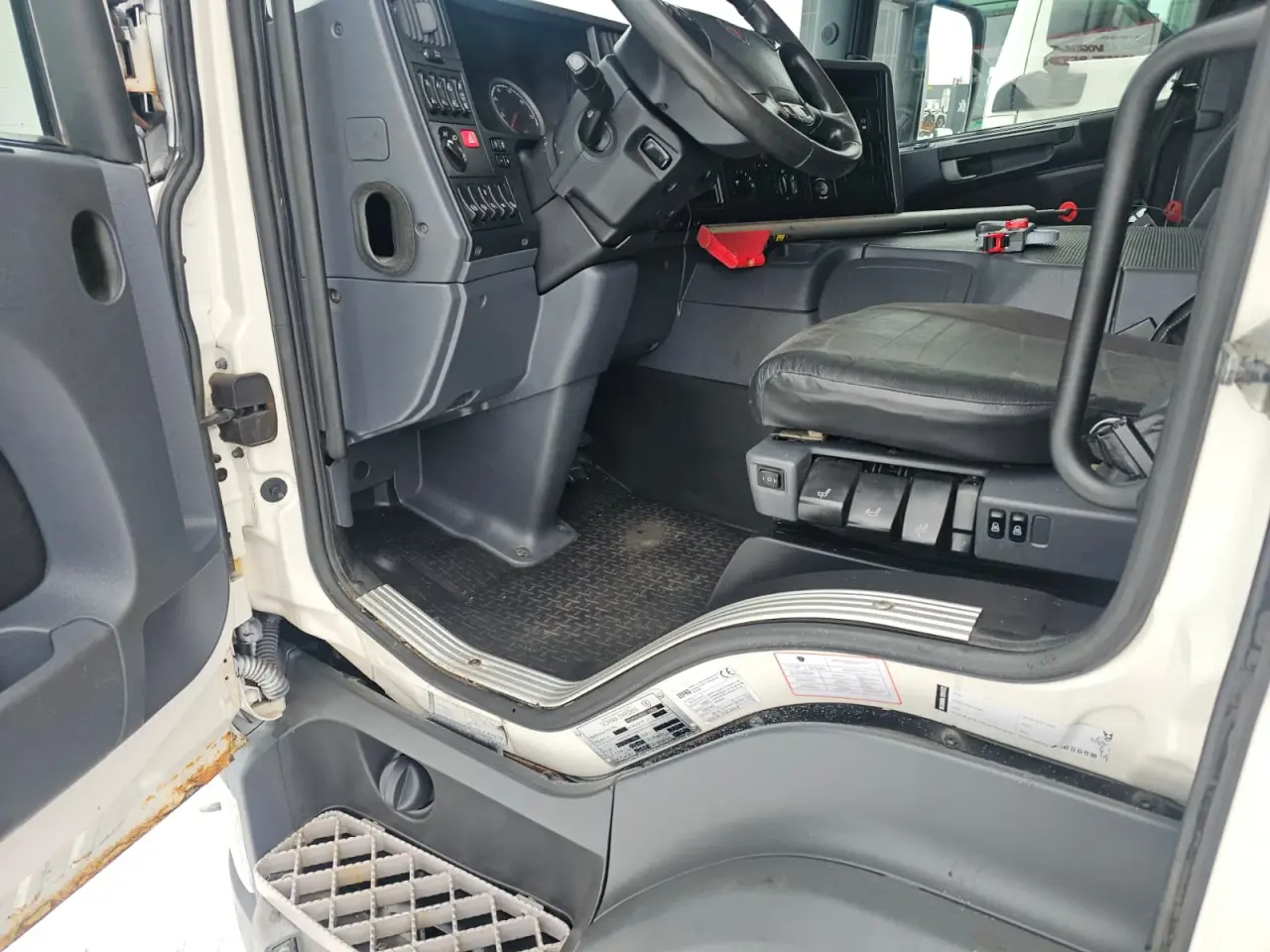 Billede 6 - Scania P280, Køle