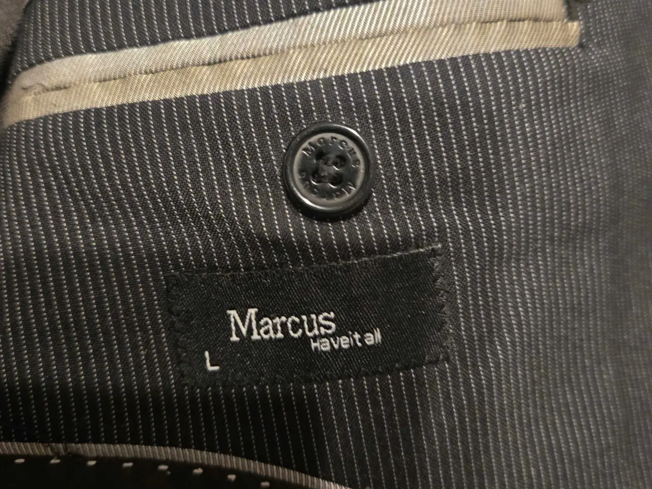 Billede 2 - Blazerjakke fra Marcus i størrelse L i sort