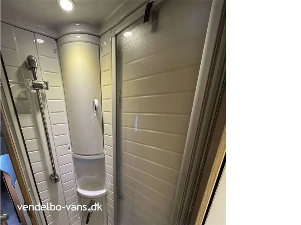 Billede 10 - 2019 - SunLight T 58   Nem og handy under 6 meter længde