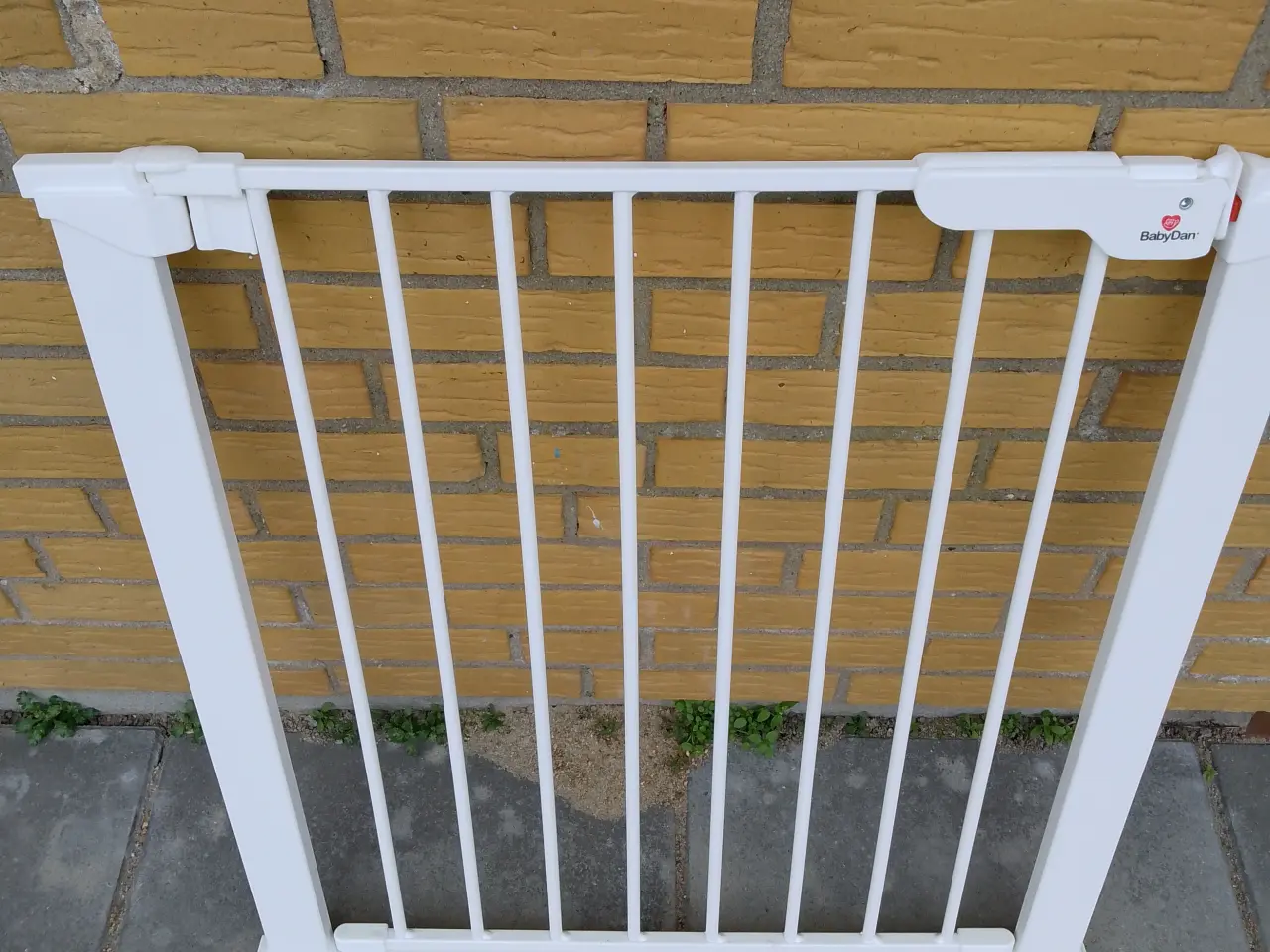 Billede 1 - Børne- og hundegitter mrk. Babydan