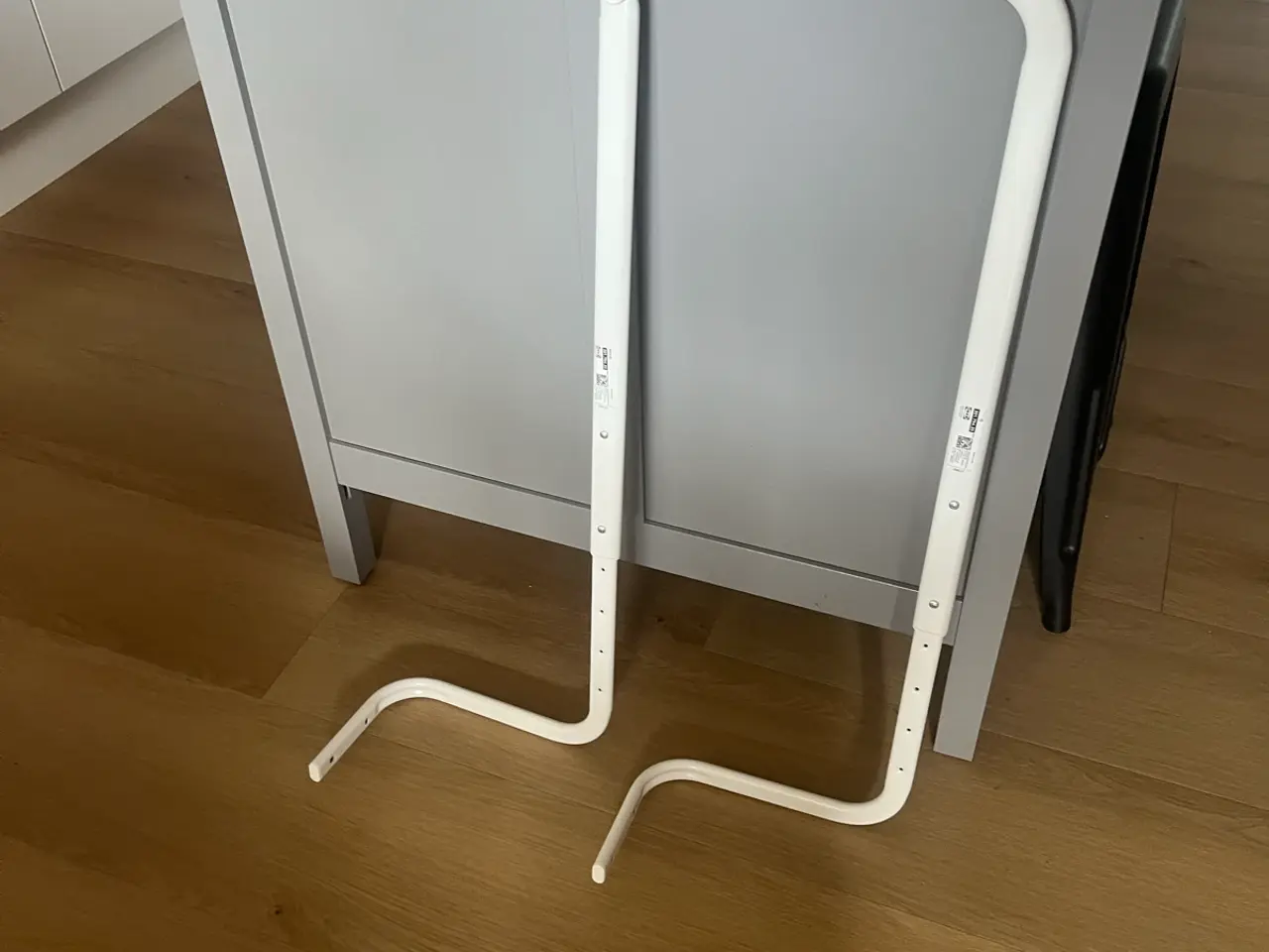 Billede 1 - 2 Ikea mulig garderobestænger
