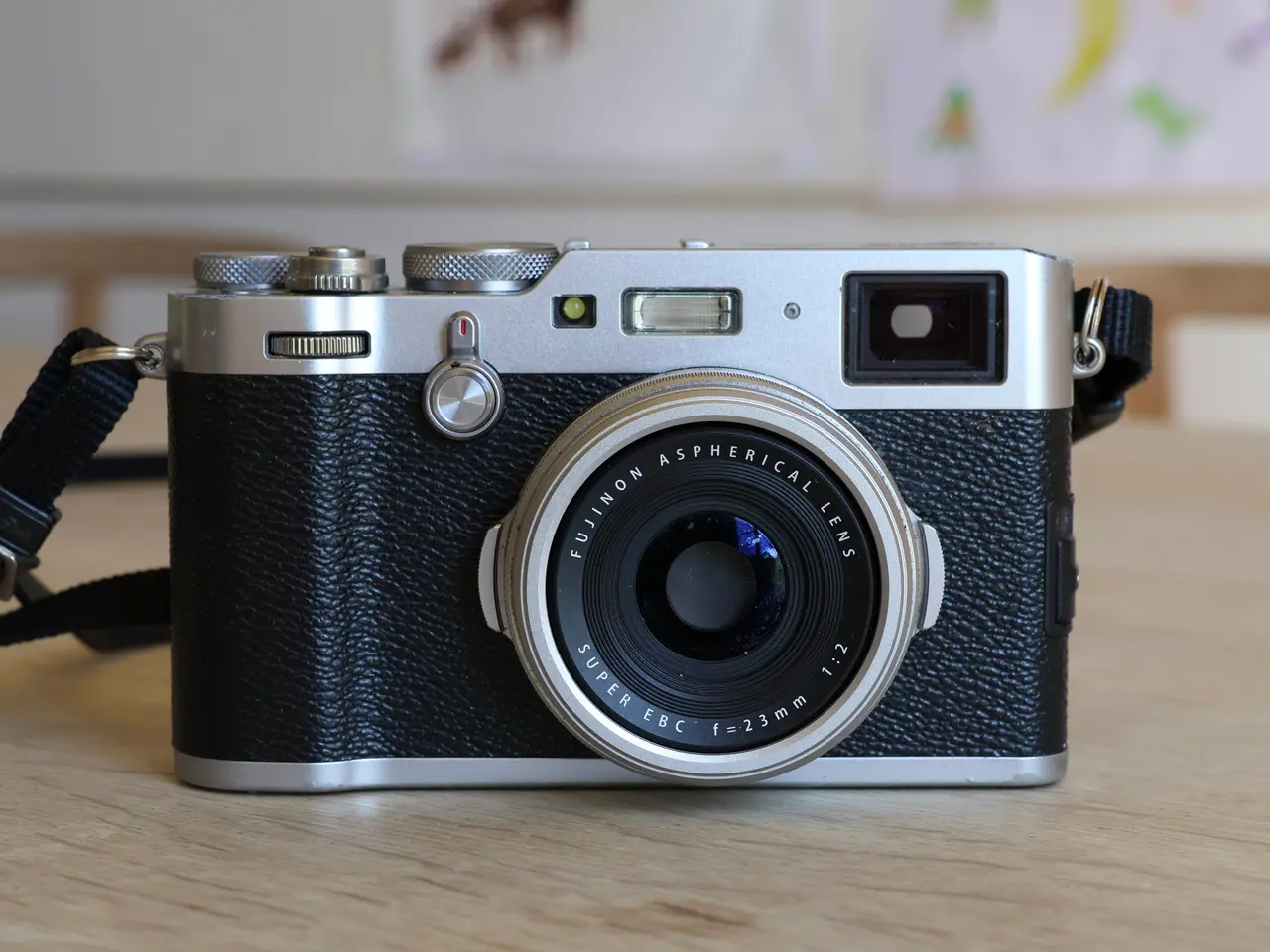 Billede 1 - Fujifilm X100F digitalt kamera med sort læderetui