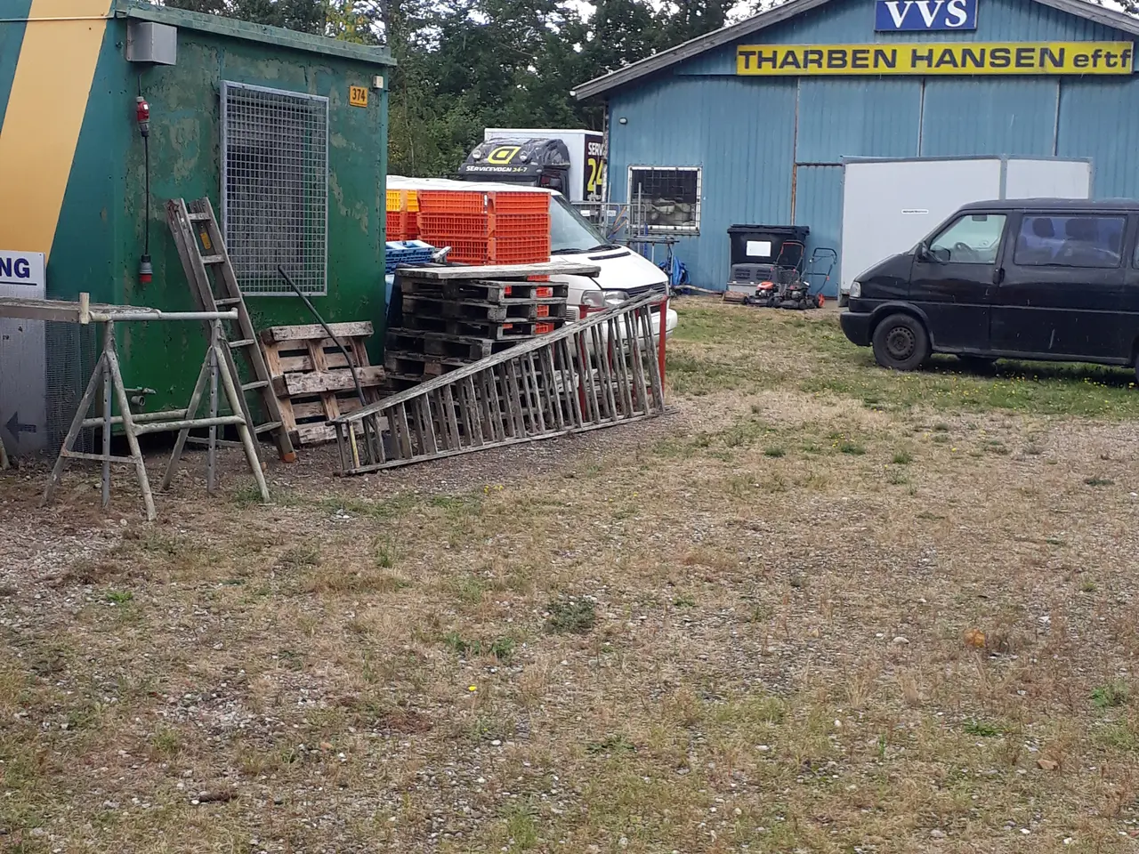 Billede 3 - Kræmmer - Loppe marked, Rest partier varer, Udsalg