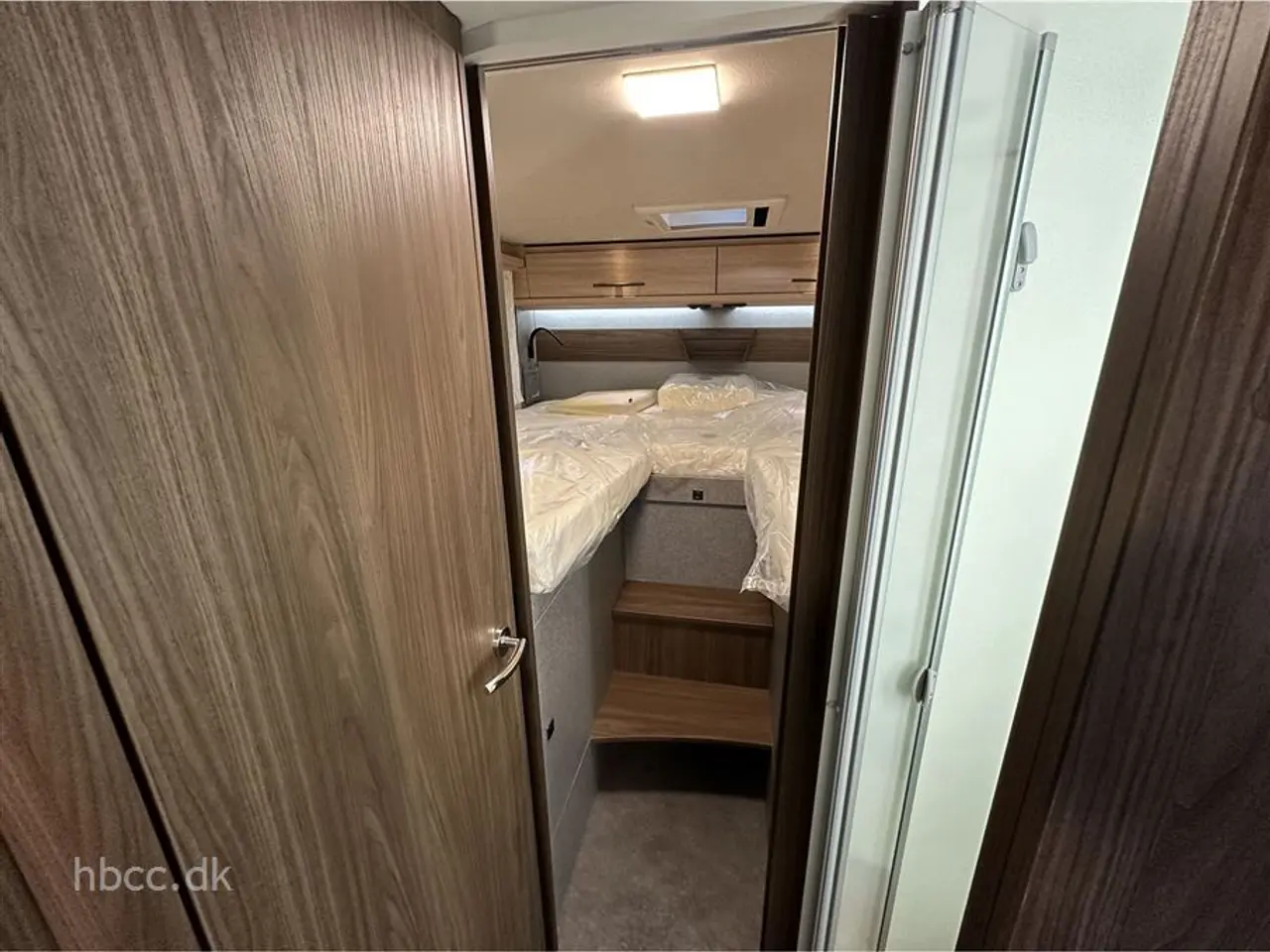 Billede 7 - 2026 - Euramobil Profila T726 EB Eura Mobil Profila T 726 EB – Premium autocamper på Mercedes med komplet Mondial-udstyr