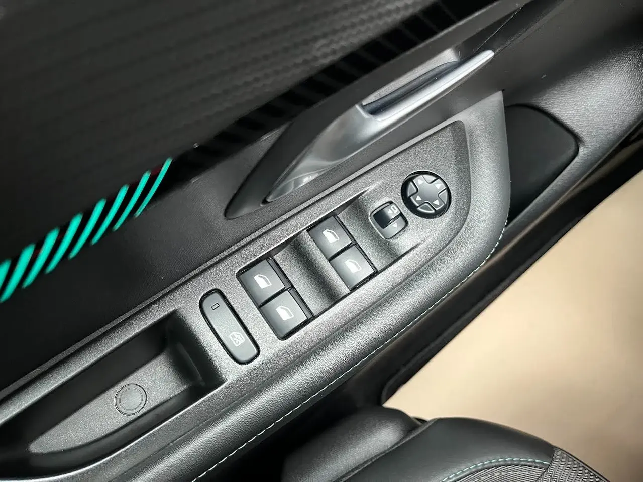 Billede 7 - Peugeot 208 1,2 PureTech 100 Edition:210+