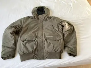Peak Performance pilot vinterjakke 