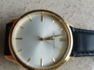 Lækkert armbånds ur fra LLarsen top kvalitet