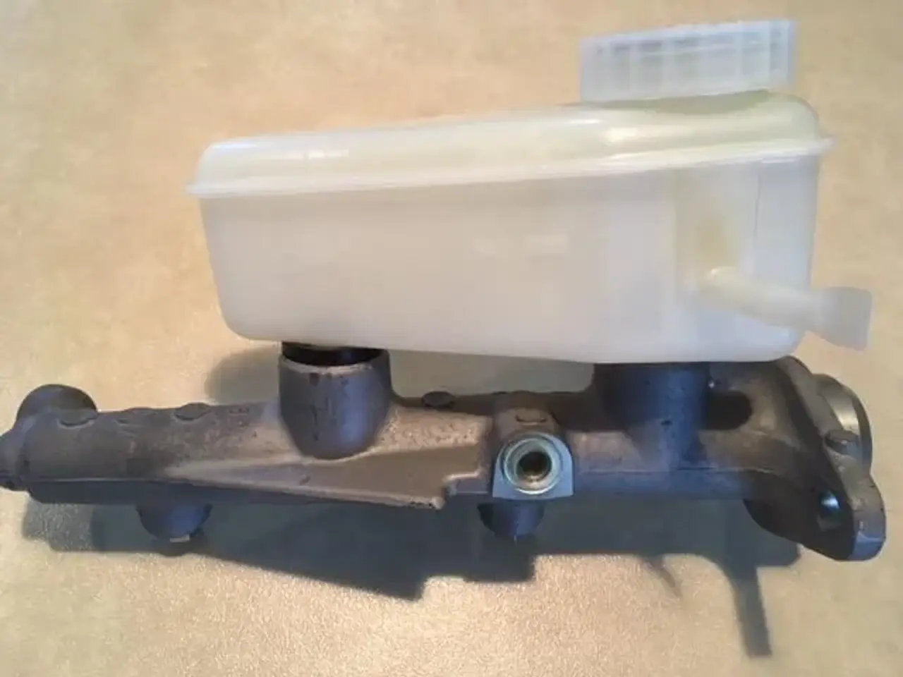 Billede 1 - Volvo 740-760 Bremsehovedcylinder