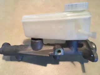 Volvo 740-760 Bremsehovedcylinder 