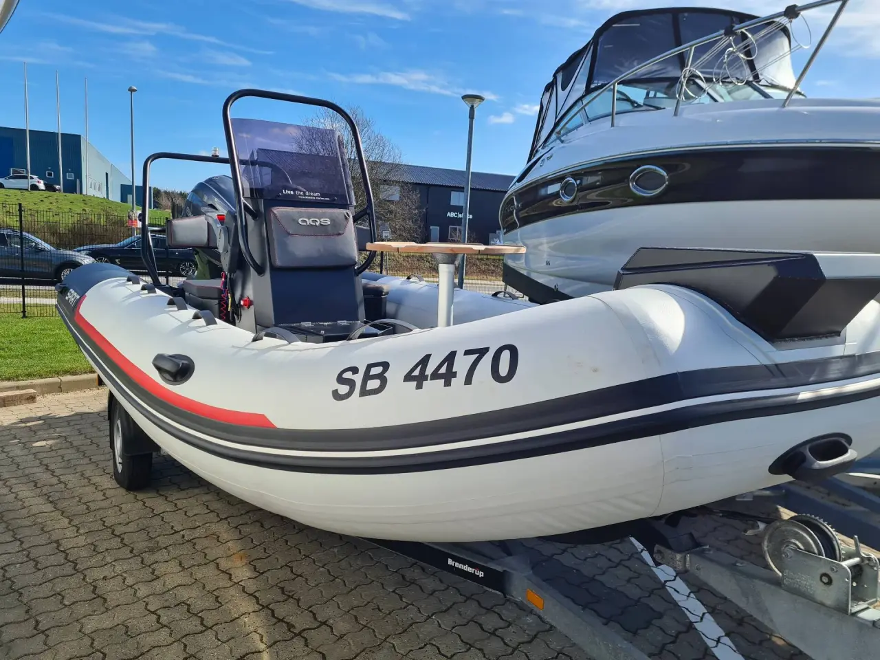 Billede 1 - Aqua Spirit 450CAC - 60 HK Yamaha/Udstyr