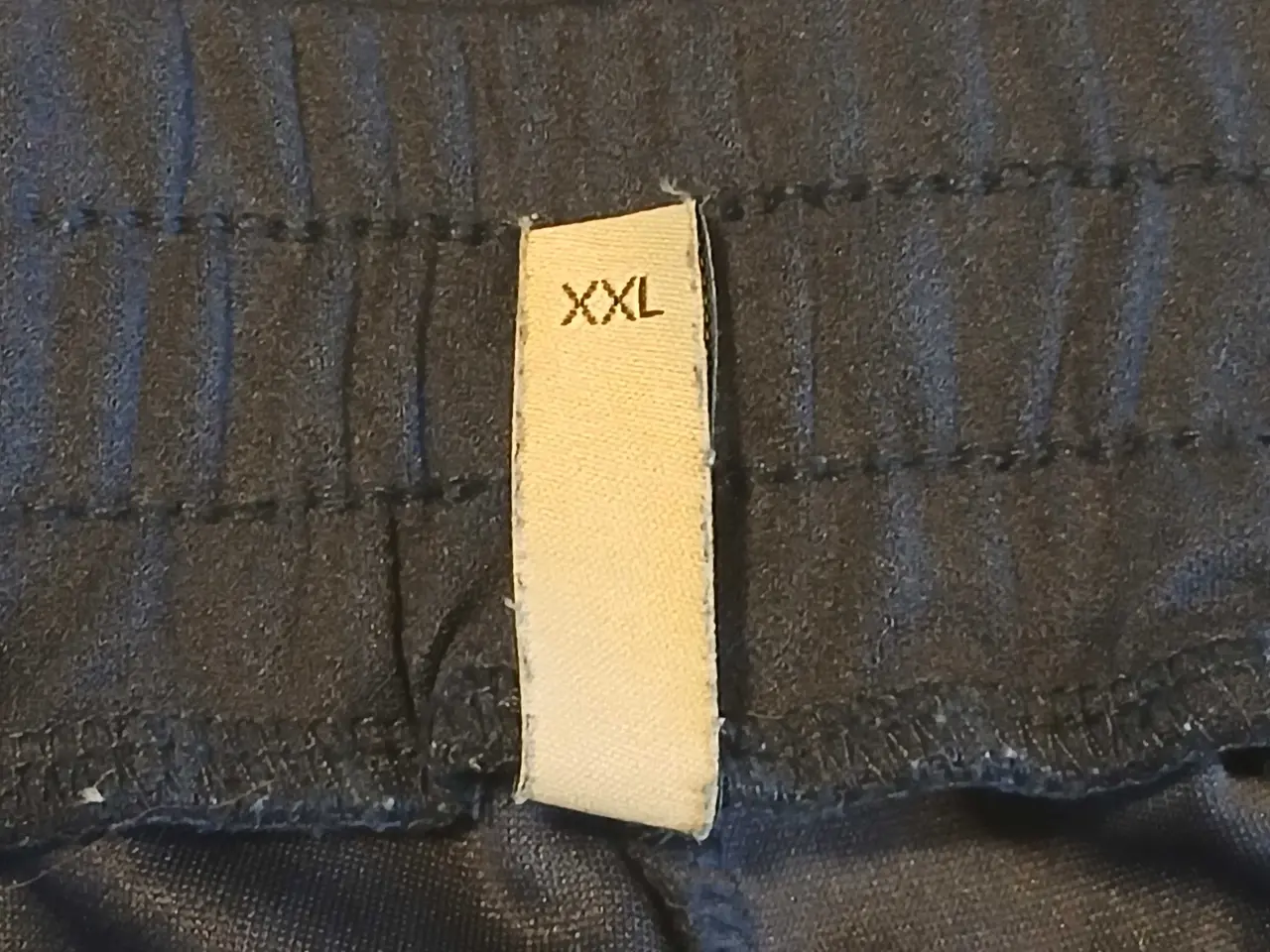 Billede 7 - Mørkeblå shorts