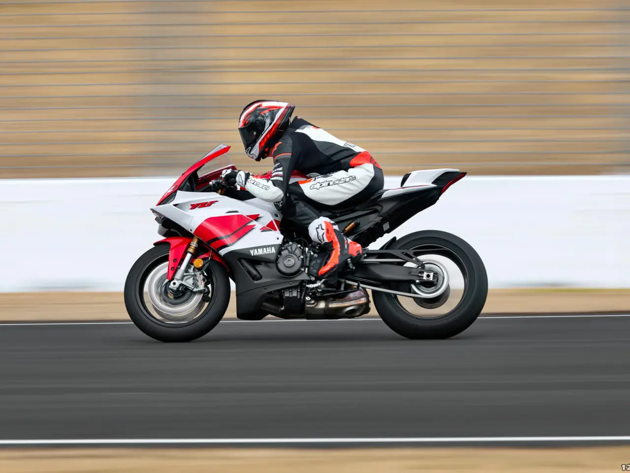 Billede 9 - Yamaha YZF R9 70th Anniversary