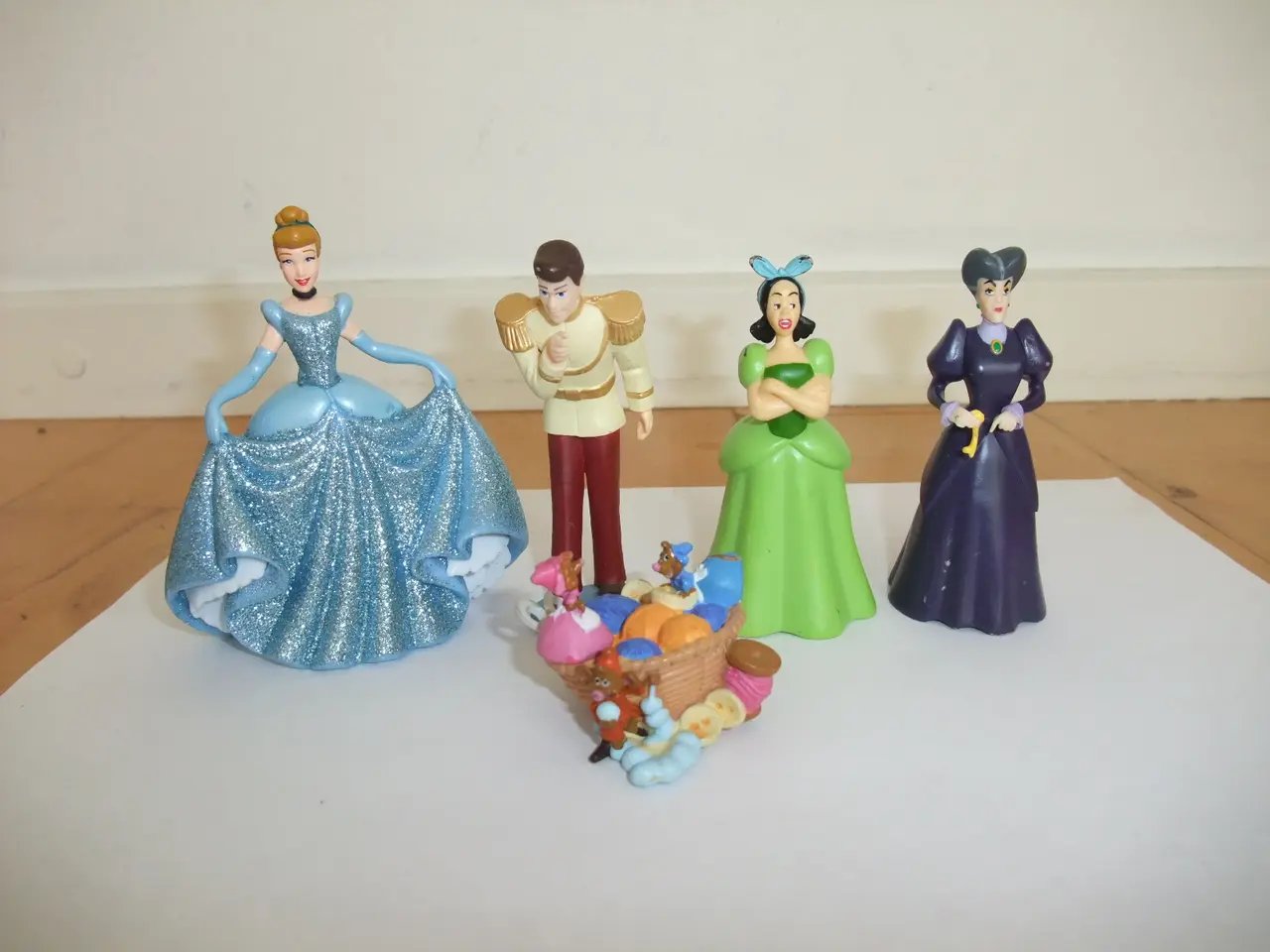 Billede 1 - Askepot Figurer