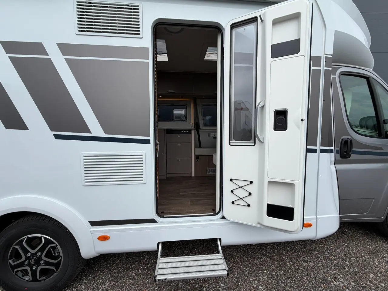 Billede 5 - Carado T459 PRO+ 2,2 JTD 140 aut.