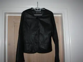 Broch leather str. 38 skind jakke