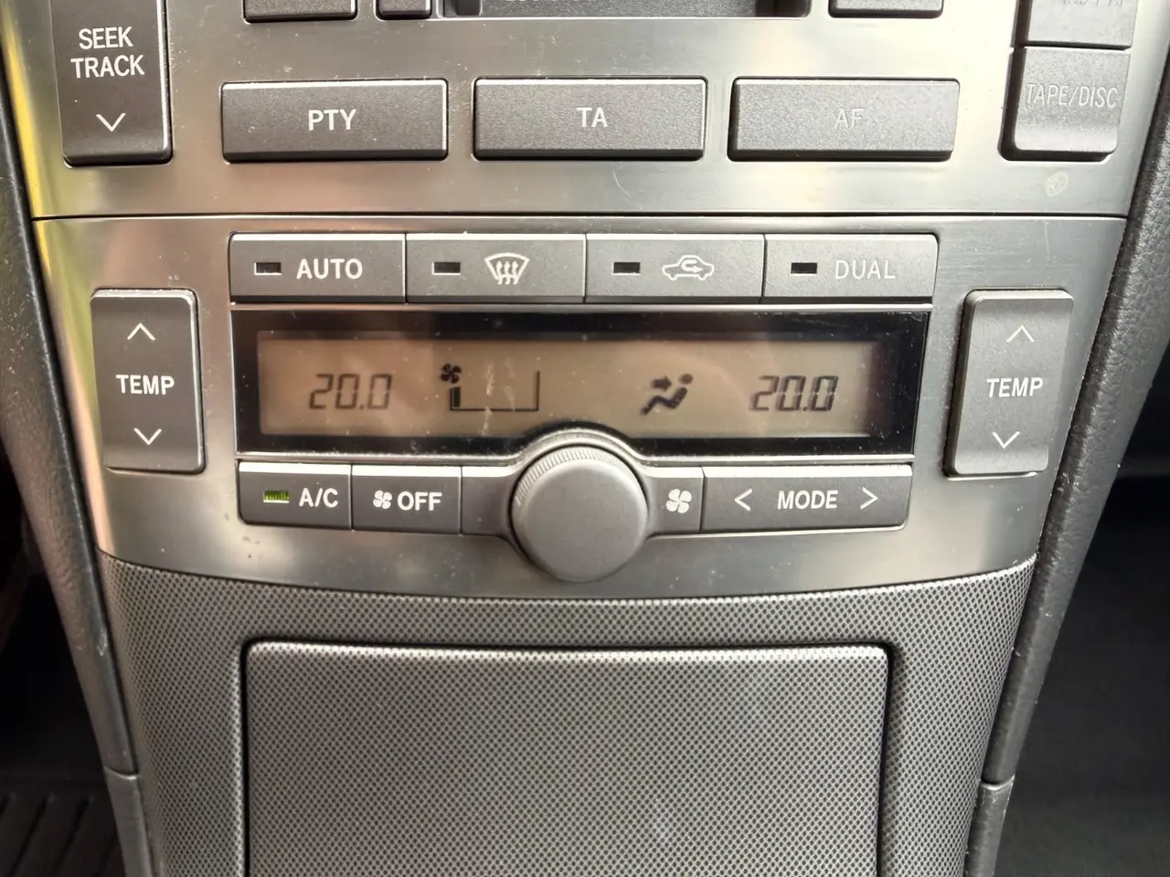 Billede 17 - Toyota Avensis 2,0 VVT-i Executive