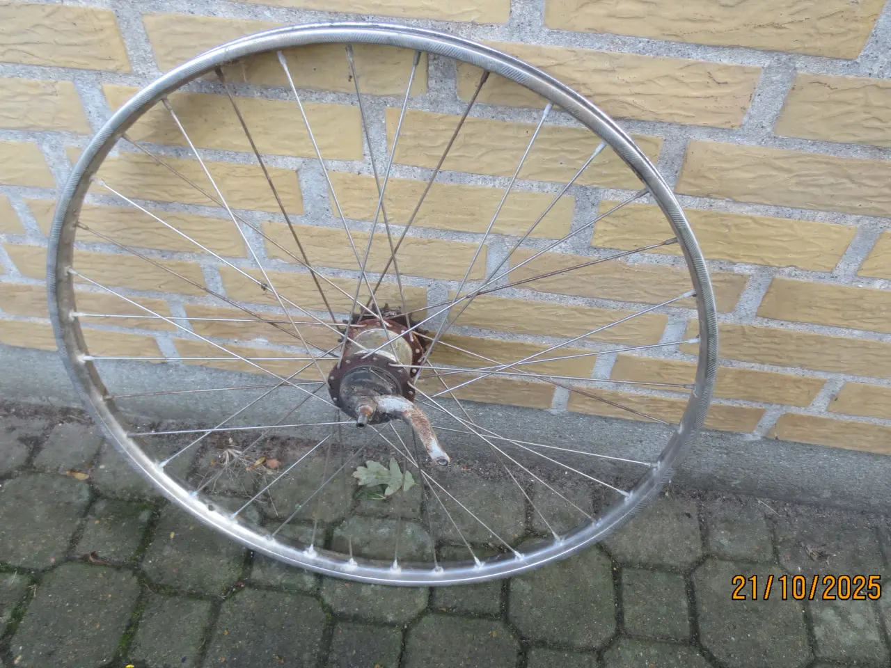Billede 2 - 1 stk Baghjul 28 tommer med 5 gear SRAM