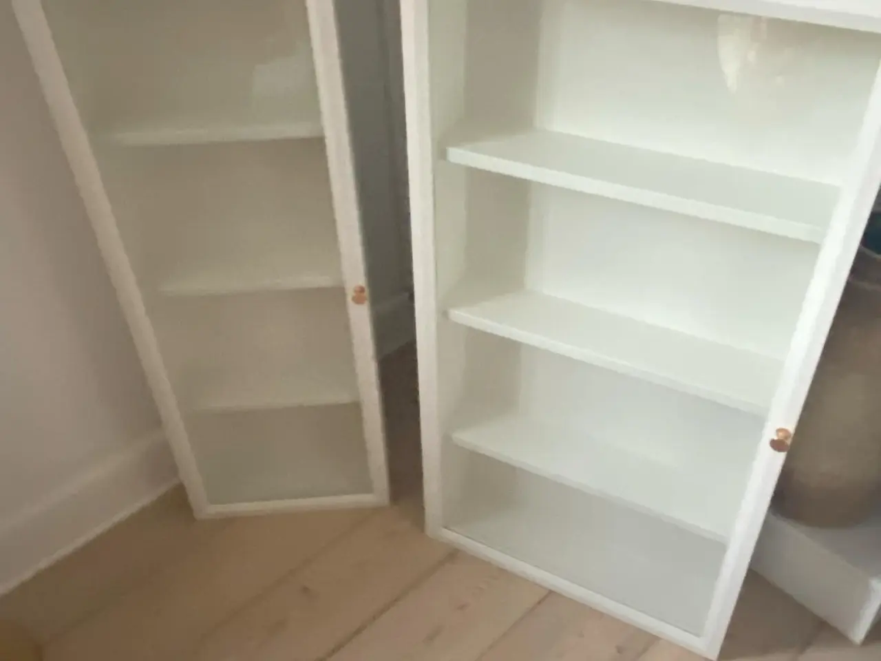 Billede 1 - Vægskab - vitrine - toiletskab - køkkenskab - 