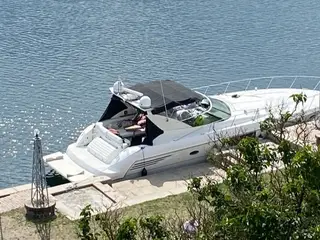 Carver Trojan Express 44