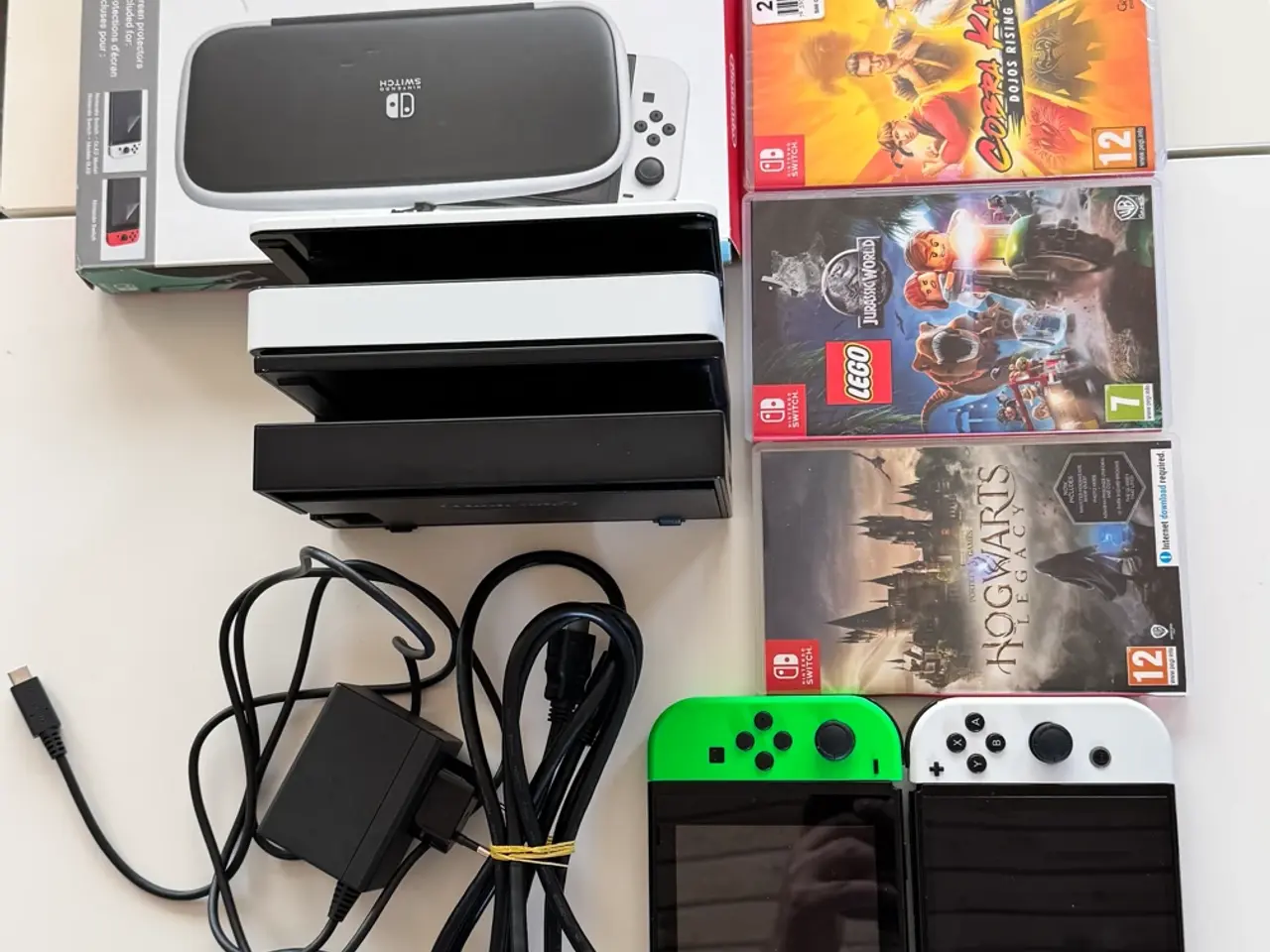Billede 1 - Nintendo Switch luksuspakke: OLED + Gen 1 