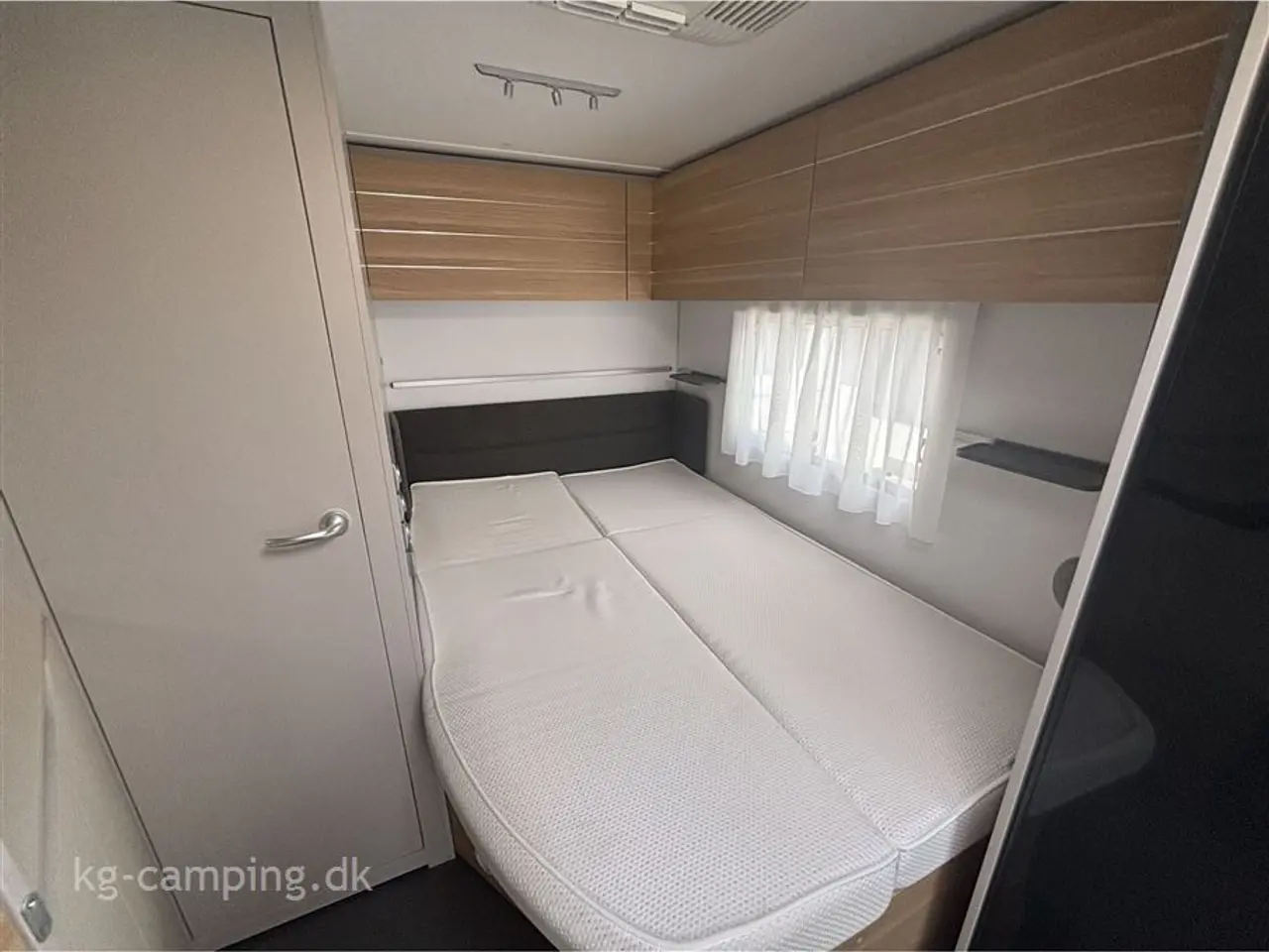 Billede 4 - 2021 - Adria Adora 522 UP   Flot og velholdt vogn med Fortelt - Mover - Fast markise - Aircon