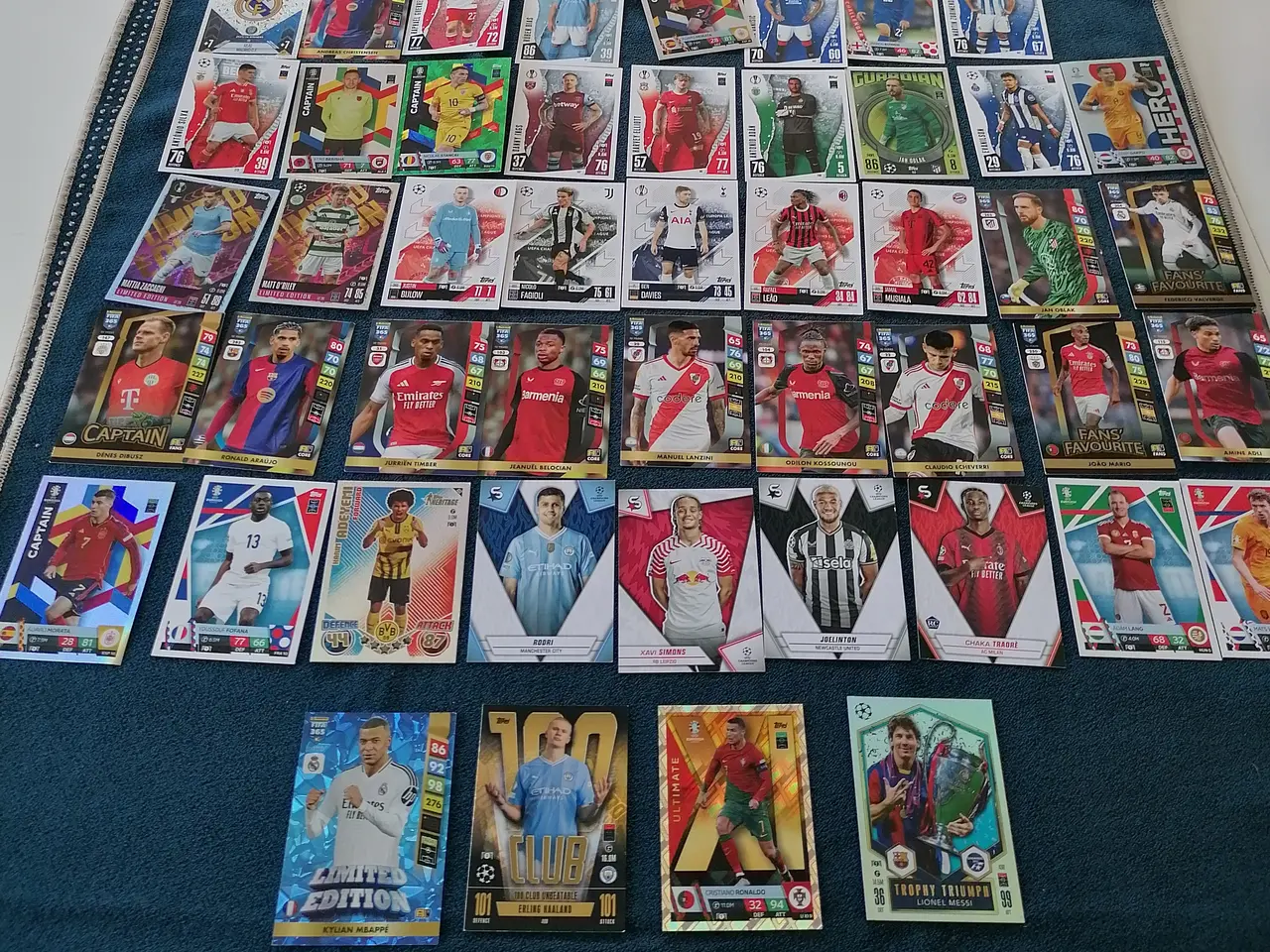 Billede 2 - 48 Fede Fodboldkort Messi, Ronaldo, Haaland, Mbapp
