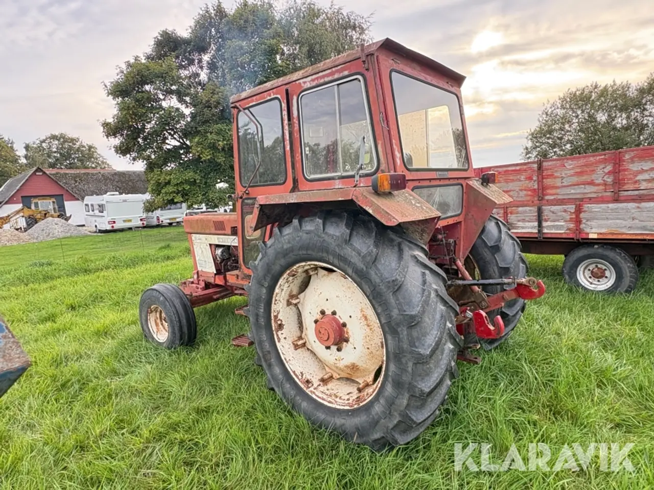 Billede 4 - Veterantraktor IH 946