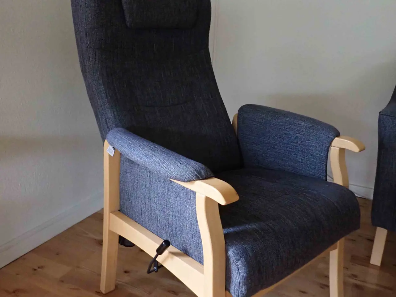 Billede 2 - Hjort Knudsen seniormøbelsæt sofa + 2 stole