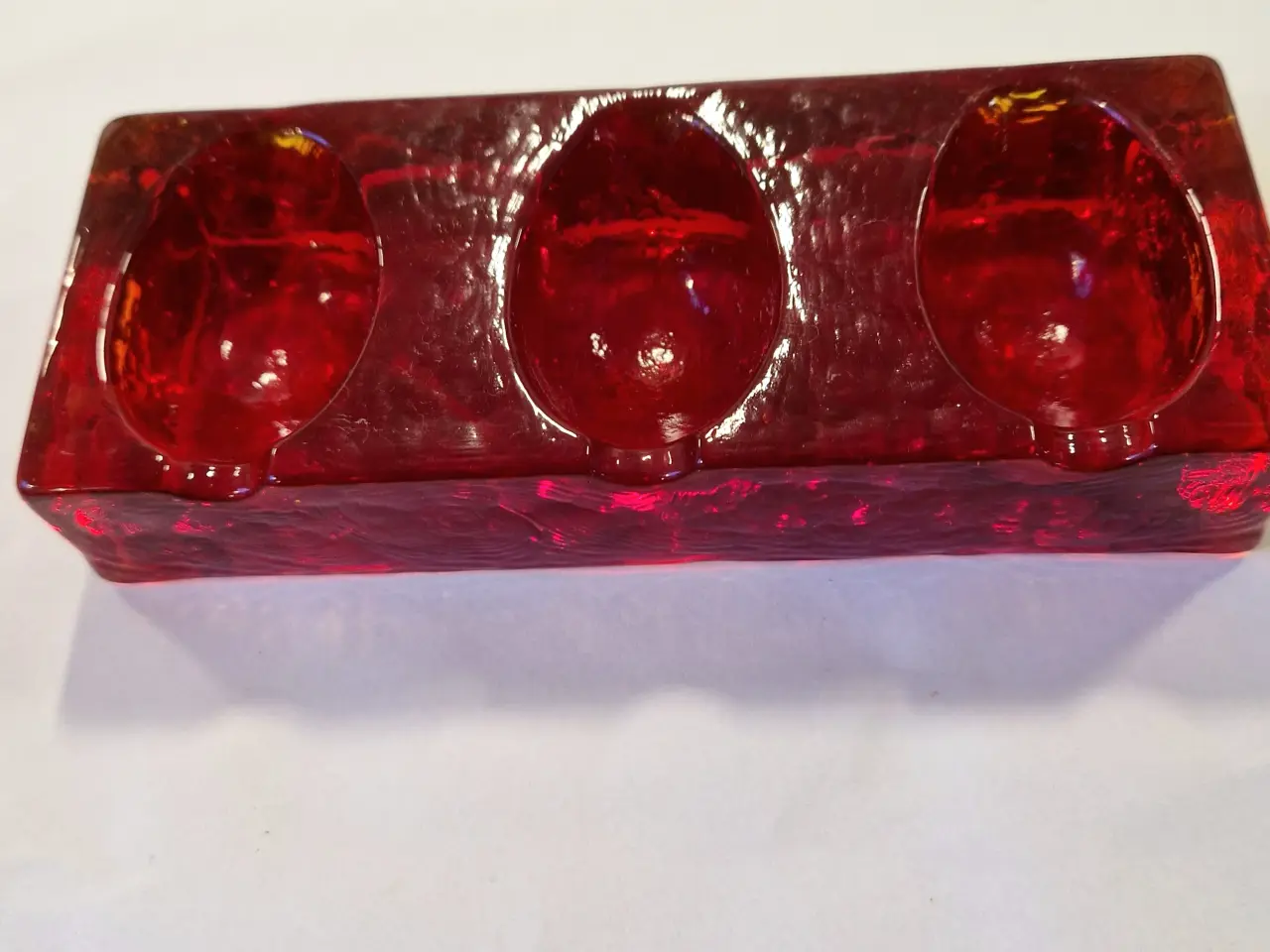 Billede 6 - Holmegaard pibeholder I rødt glas