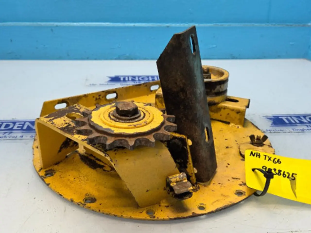 Billede 5 - New Holland TX66 Plade L. 9838625