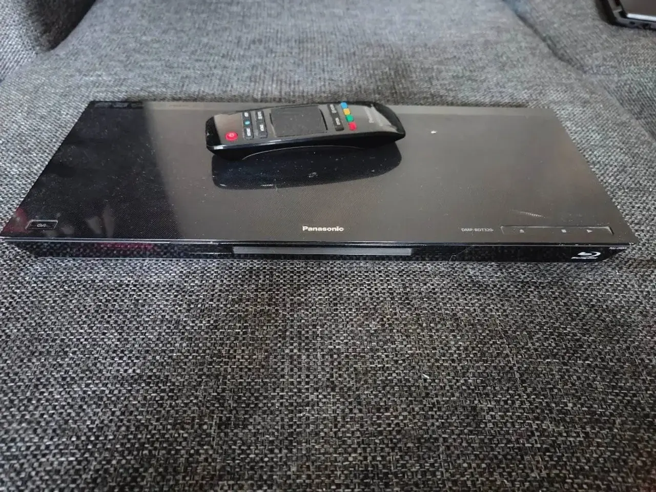 Billede 1 - DVD afspiller (udlejes)