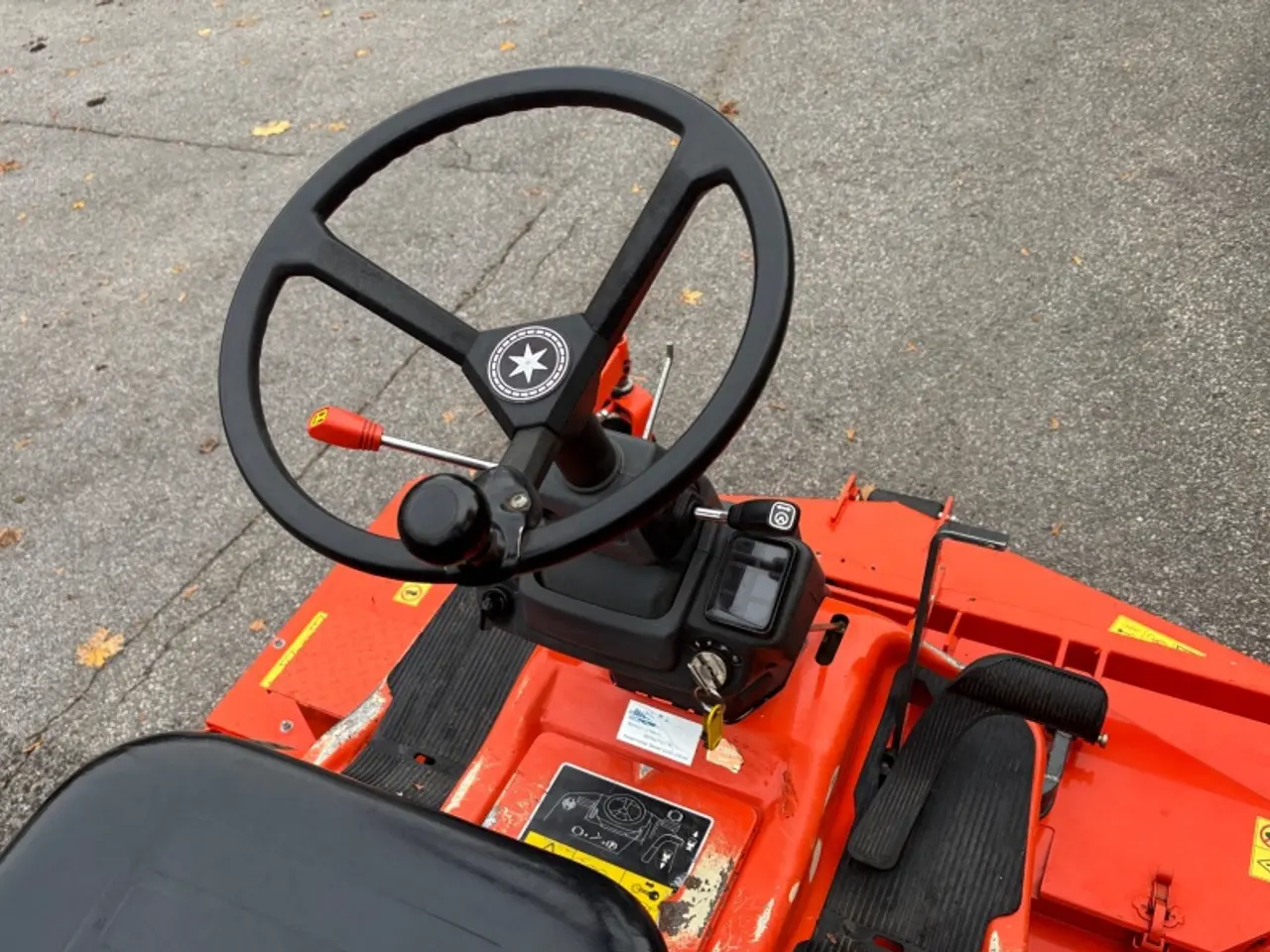 Billede 5 - Plæneklipper Kubota F3560