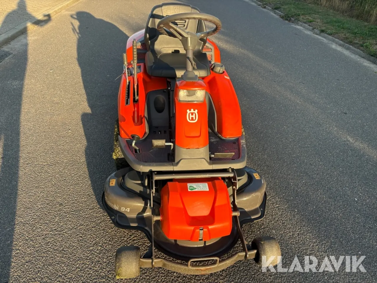 Billede 2 - Græsslåmaskine Husqvarna R216TAWD