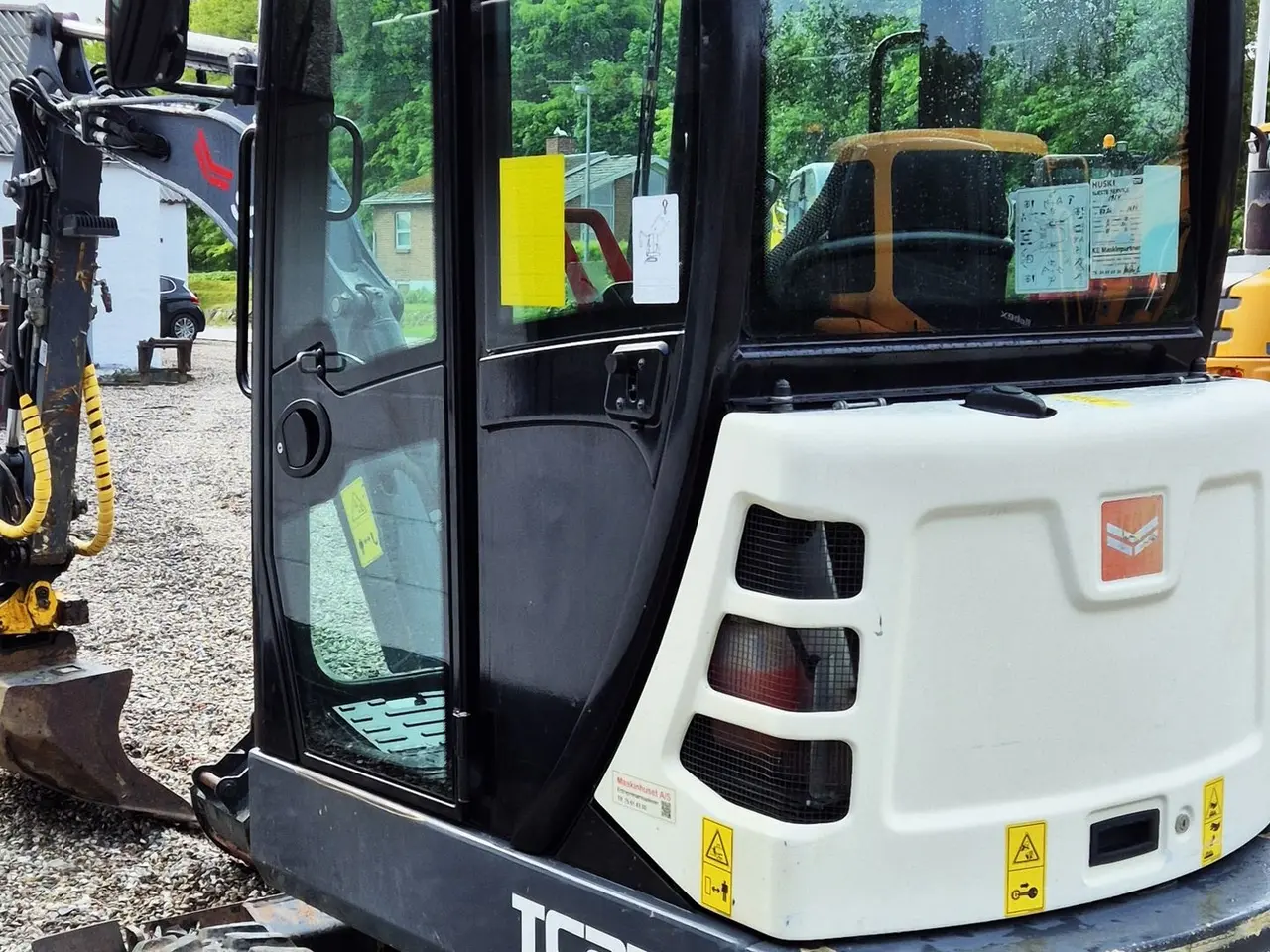 Billede 4 - Schaeff TC22.2 / Engcon rotortilt / pænt timetal / skovlpakke