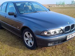 BMW E39 