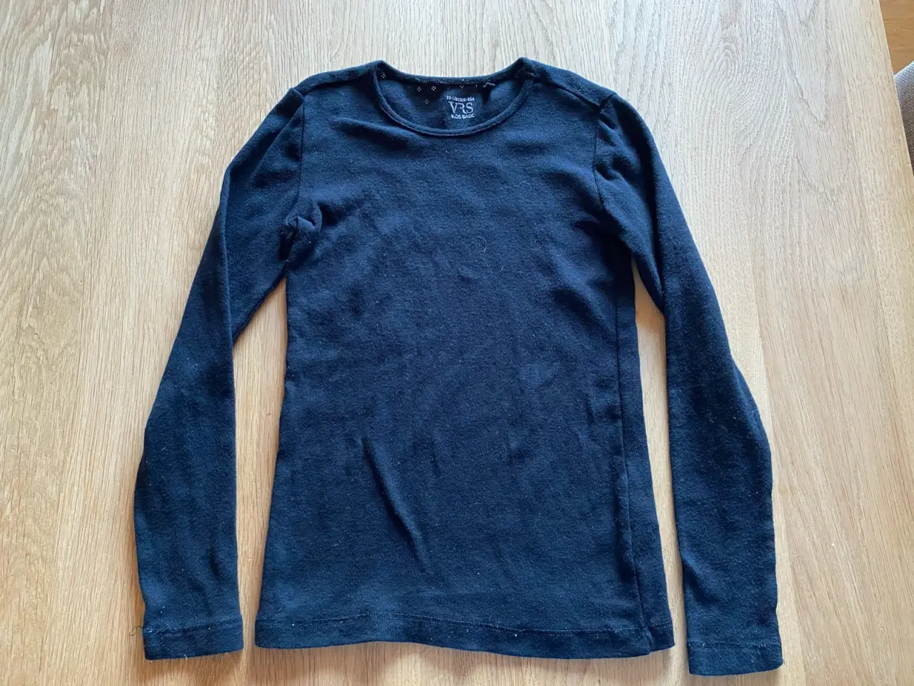 Billede 4 - Pompdelux kjole. 122/ 128. shorts mm