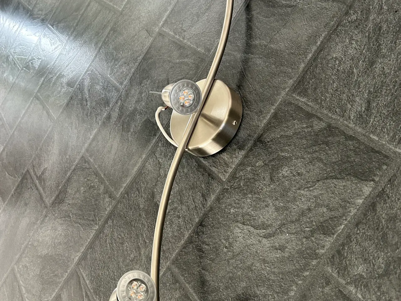 Billede 1 - Loftlampe i stål med 3 spot.