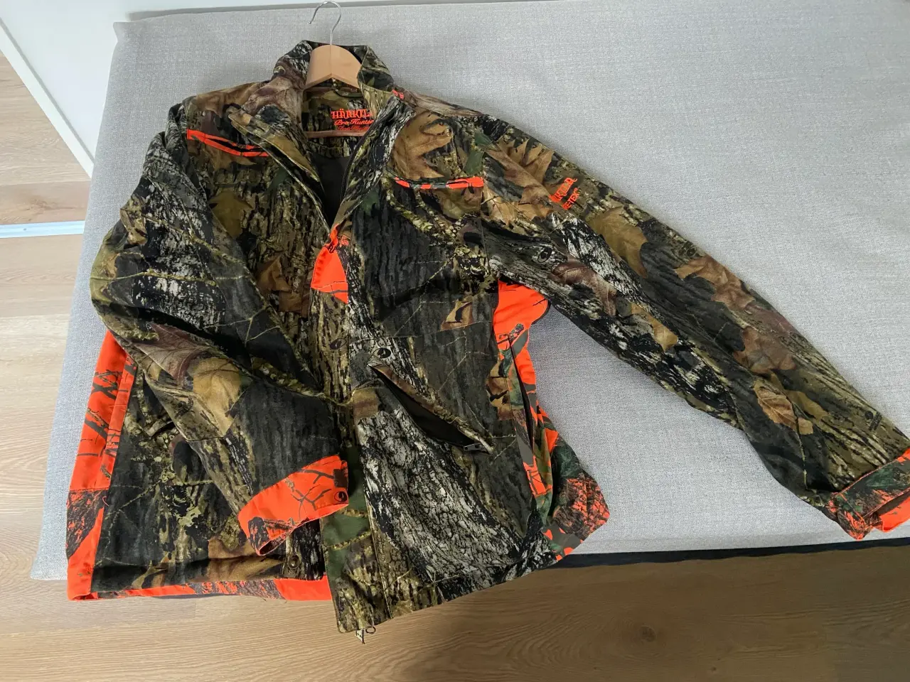 Billede 2 - Goretex jakke,læder jagtvest,patronbælte
