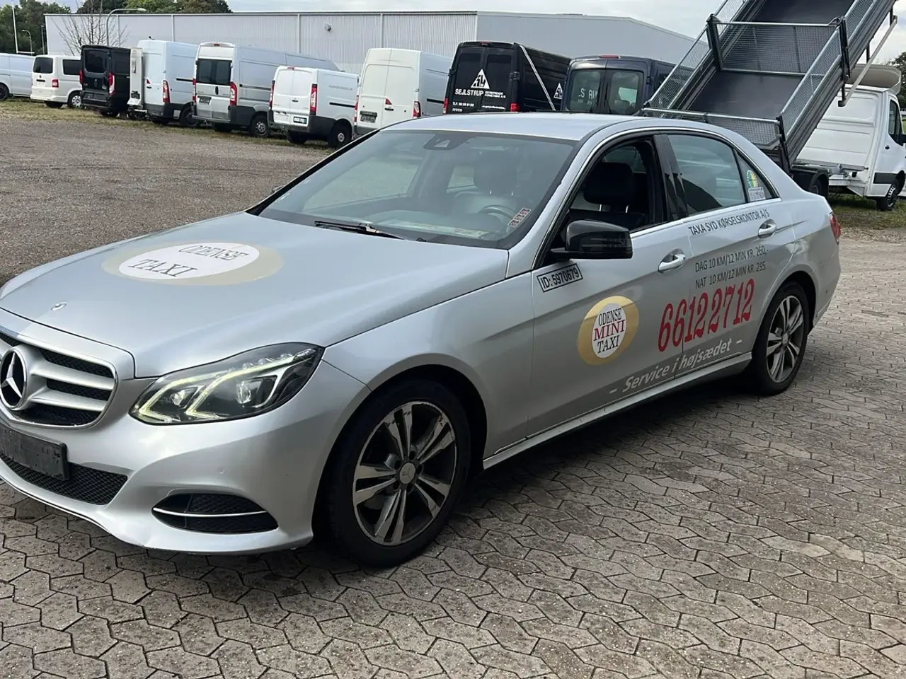 Billede 1 - Mercedes E220 sedan