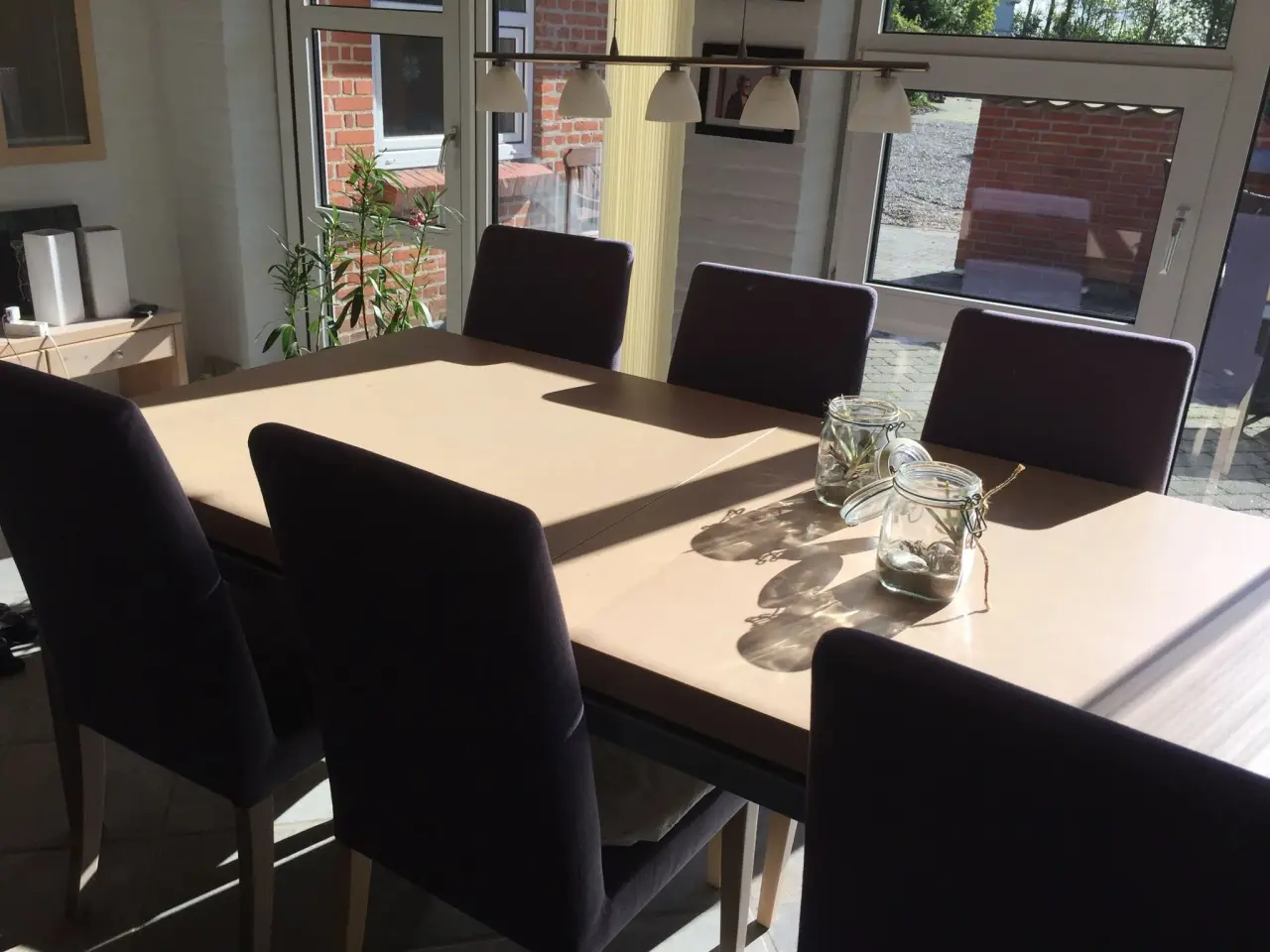 Billede 2 - Spisebord med 5 stole
